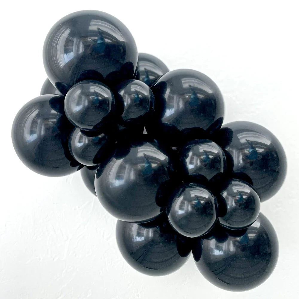 TUFTEX 11" Black Latex Balloons (100 count)